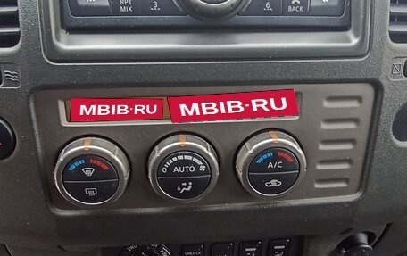 Nissan Navara (Frontier), 2008 год, 1 420 000 рублей, 1 фотография