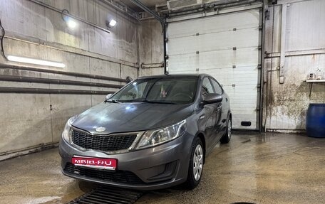 KIA Rio III рестайлинг, 2013 год, 1 100 000 рублей, 1 фотография