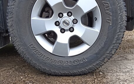 Nissan Navara (Frontier), 2008 год, 1 420 000 рублей, 18 фотография