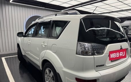 Mitsubishi Outlander III рестайлинг 3, 2011 год, 1 150 000 рублей, 30 фотография