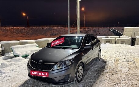 KIA Rio III рестайлинг, 2013 год, 1 100 000 рублей, 25 фотография