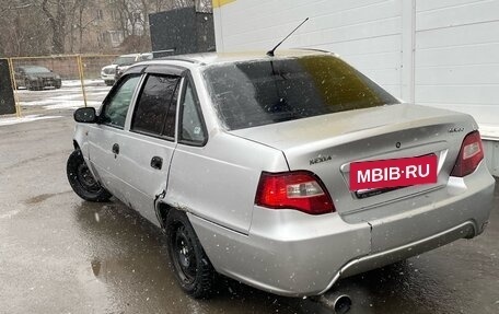 Daewoo Nexia I рестайлинг, 2010 год, 135 000 рублей, 5 фотография