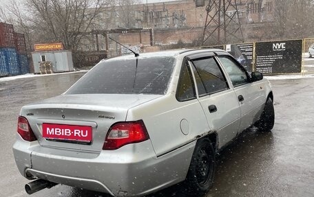 Daewoo Nexia I рестайлинг, 2010 год, 135 000 рублей, 3 фотография