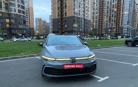 Volkswagen Golf VIII, 2021 год, 2 800 000 рублей, 1 фотография