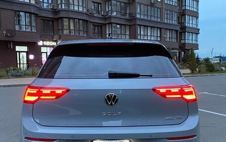 Volkswagen Golf VIII, 2021 год, 2 800 000 рублей, 6 фотография