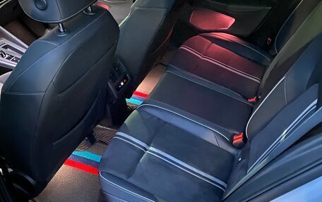 Volkswagen Golf VIII, 2021 год, 2 800 000 рублей, 26 фотография