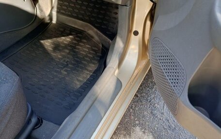 Hyundai Accent II, 2004 год, 350 000 рублей, 15 фотография