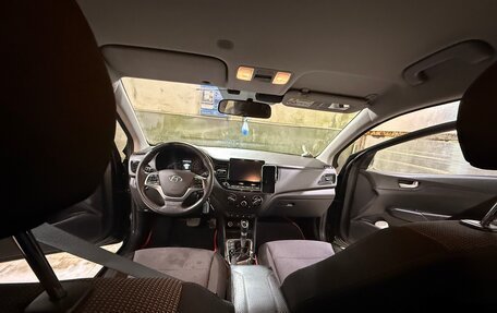 Hyundai Solaris II рестайлинг, 2021 год, 1 670 000 рублей, 13 фотография