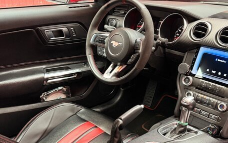 Ford Mustang VI рестайлинг, 2020 год, 3 150 000 рублей, 7 фотография