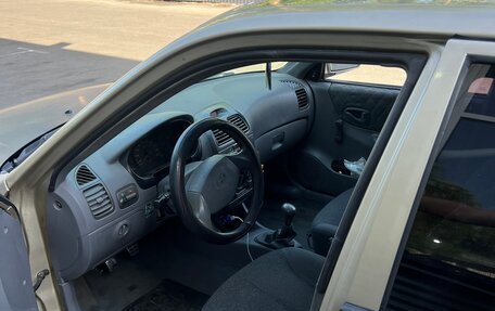 Hyundai Accent II, 2005 год, 230 000 рублей, 6 фотография