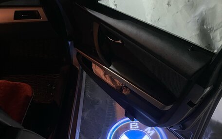 BMW 3 серия, 2011 год, 1 280 000 рублей, 4 фотография