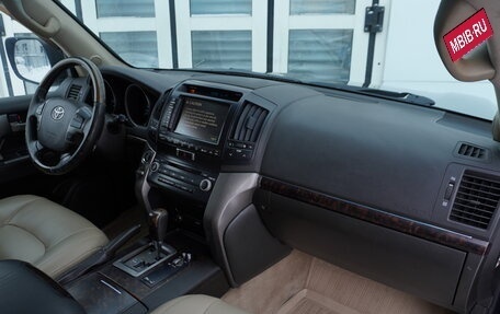 Toyota Land Cruiser 200, 2007 год, 2 095 000 рублей, 10 фотография