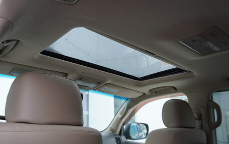 Toyota Land Cruiser 200, 2007 год, 2 095 000 рублей, 22 фотография