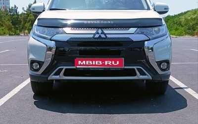 Mitsubishi Outlander III рестайлинг 3, 2019 год, 2 300 000 рублей, 1 фотография