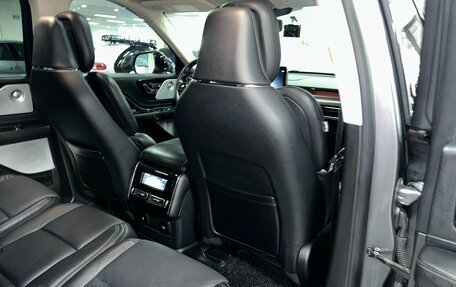 Lincoln Aviator II, 2020 год, 5 750 000 рублей, 11 фотография