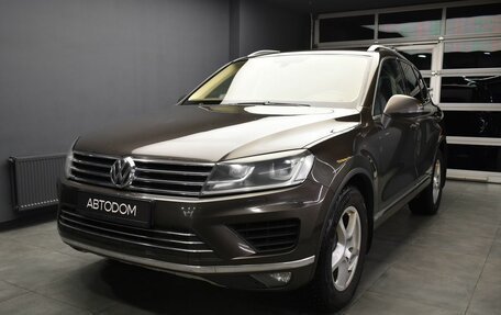 Volkswagen Touareg III, 2015 год, 2 350 000 рублей, 2 фотография