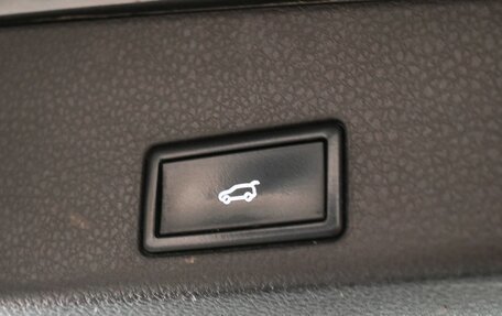 Volkswagen Touareg III, 2015 год, 2 350 000 рублей, 16 фотография