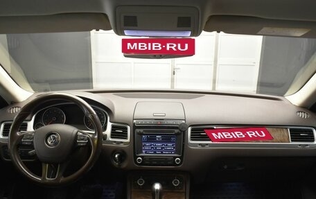 Volkswagen Touareg III, 2015 год, 2 350 000 рублей, 19 фотография