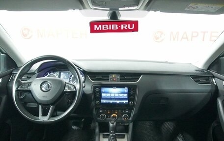 Skoda Octavia, 2017 год, 1 910 000 рублей, 14 фотография