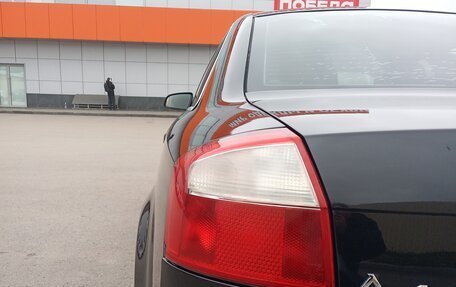 Audi A4, 2004 год, 550 000 рублей, 18 фотография