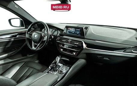 BMW 5 серия, 2017 год, 1 849 585 рублей, 9 фотография