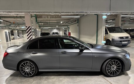 Mercedes-Benz E-Класс AMG, 2018 год, 5 400 000 рублей, 11 фотография