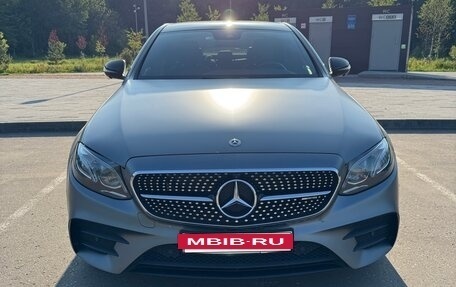 Mercedes-Benz E-Класс AMG, 2018 год, 5 400 000 рублей, 18 фотография