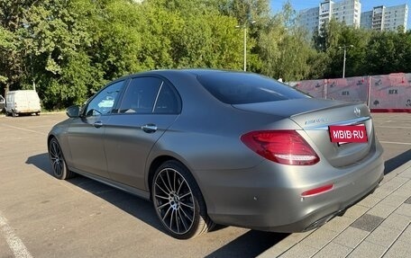 Mercedes-Benz E-Класс AMG, 2018 год, 5 400 000 рублей, 19 фотография