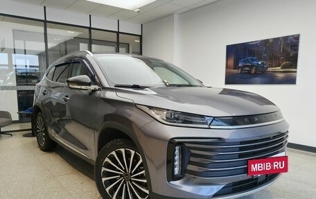 CheryExeed TXL, 2023 год, 2 490 000 рублей, 4 фотография