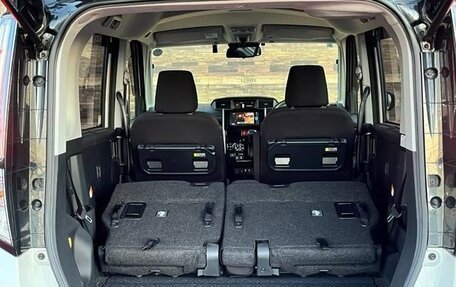 Toyota Roomy I, 2023 год, 905 000 рублей, 32 фотография