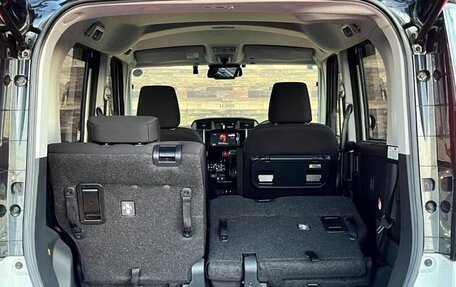 Toyota Roomy I, 2023 год, 905 000 рублей, 31 фотография