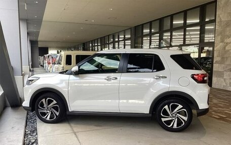 Toyota Raize I, 2023 год, 1 309 000 рублей, 6 фотография