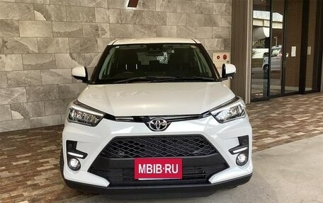 Toyota Raize I, 2023 год, 1 309 000 рублей, 3 фотография