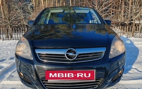 Opel Zafira B, 2011 год, 750 000 рублей, 2 фотография