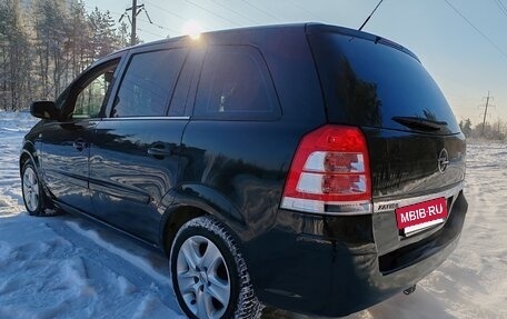 Opel Zafira B, 2011 год, 750 000 рублей, 4 фотография