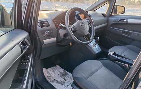 Opel Zafira B, 2011 год, 750 000 рублей, 18 фотография