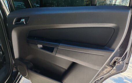 Opel Zafira B, 2011 год, 750 000 рублей, 26 фотография