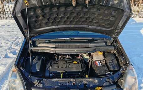 Opel Zafira B, 2011 год, 750 000 рублей, 38 фотография