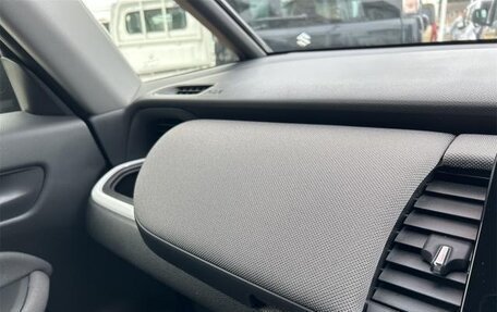 Honda Fit, 2022 год, 1 065 000 рублей, 7 фотография