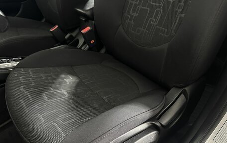 KIA Rio III рестайлинг, 2013 год, 1 100 000 рублей, 10 фотография