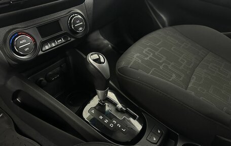 KIA Rio III рестайлинг, 2013 год, 1 100 000 рублей, 13 фотография