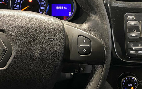 Renault Sandero II рестайлинг, 2017 год, 920 000 рублей, 9 фотография