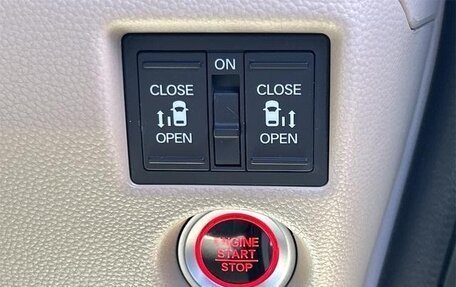 Honda N-BOX II, 2018 год, 907 000 рублей, 30 фотография