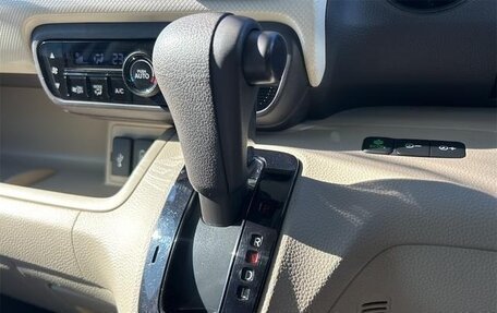 Honda N-BOX II, 2018 год, 907 000 рублей, 29 фотография