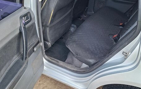 Volkswagen Polo IV рестайлинг, 2003 год, 195 000 рублей, 8 фотография