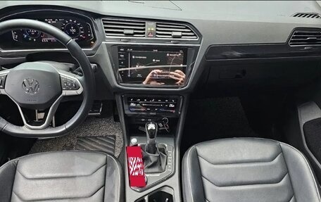 Volkswagen Tiguan II, 2023 год, 3 130 000 рублей, 7 фотография