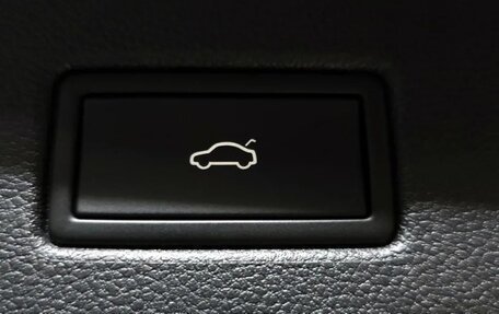 Volkswagen Tiguan II, 2023 год, 3 130 000 рублей, 17 фотография