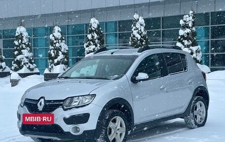 Renault Sandero II рестайлинг, 2016 год, 880 000 рублей, 3 фотография