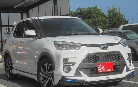 Toyota Raize I, 2022 год, 1 354 000 рублей, 4 фотография