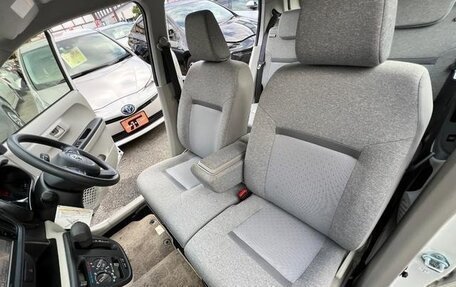 Toyota Passo III, 2021 год, 813 000 рублей, 30 фотография